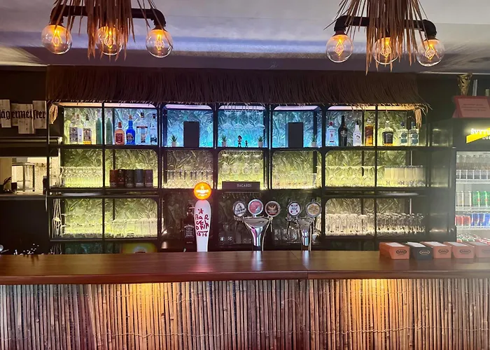 Tiki Taka Hostel & Pub